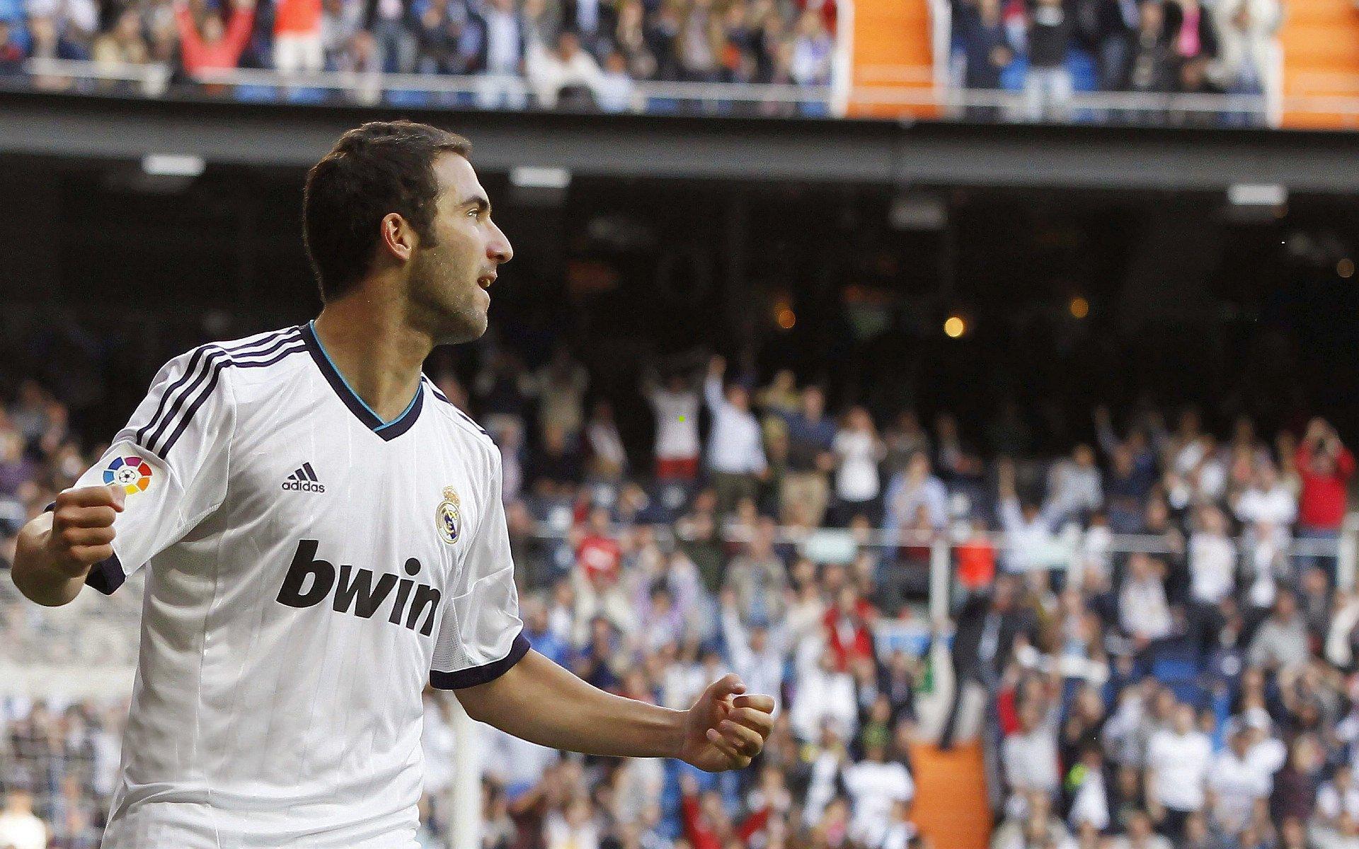 中超赛季回顾，广州城后斯托时代创佳绩，未来征程迷雾重重